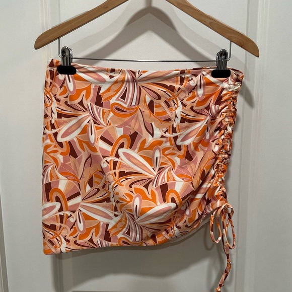 NWT L*space X Tessa Brooks Isla Skirt in Psychedelic Summer - Picture 5 of 7